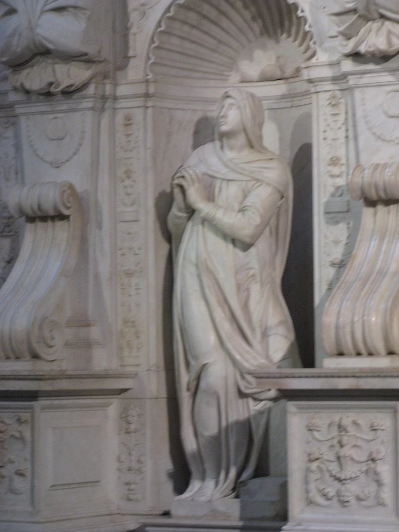 Rachele alla tomba di Michelangelo per Giulio II a San Pietro in Vincoli